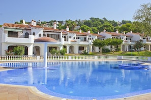 Outdoor pool - Son Bou Playa Gold (Alayor)
