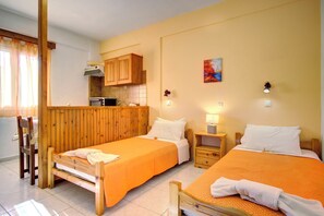 In-room safe, free cribs/infant beds, free WiFi, bed sheets