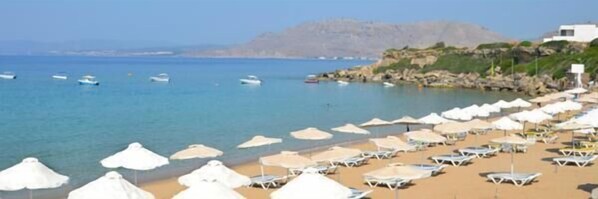 Beach nearby - George Beach Studios (Rhodes)