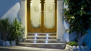 Nội thất lối vào