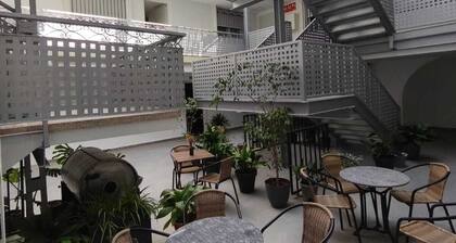 Hotel Blasón Junior