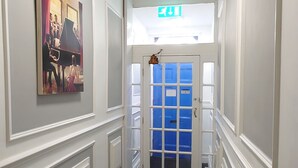Interior - High Tide Hotel (Blackpool)