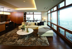 이집트산 면 시트, 고급 침구, 메모리폼 침대, 객실 내 금고