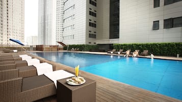 Outdoor pool, sun loungers