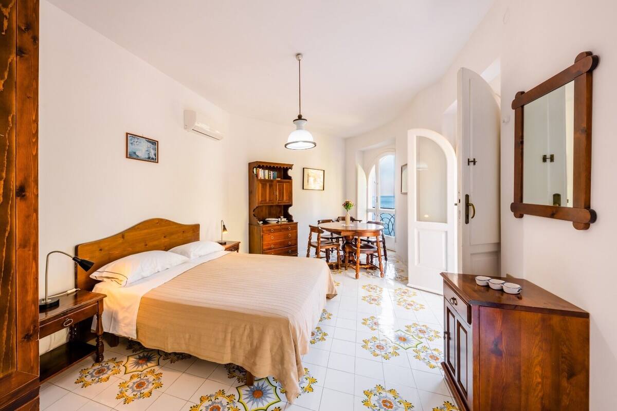 Studio, Terrace, Sea View | Down comforters, cribs (free), bed sheets