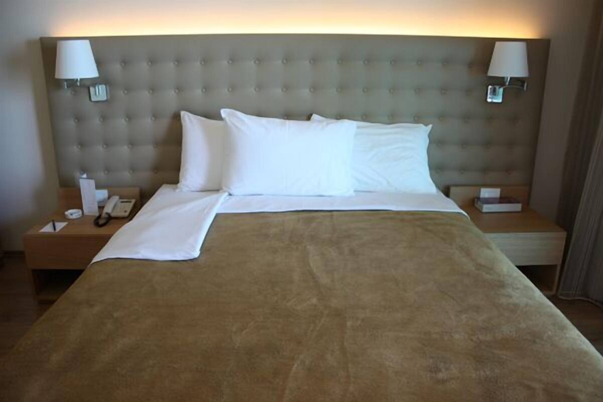 Minibar, in-room safe, cribs (free), rollaway beds (surcharge)