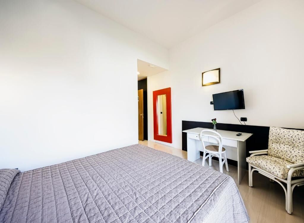 Biancheria da letto di alta qualità, materassi in memory foam, minibar