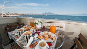 Suite, 1 camera da letto | Servizio in camera - Ristorazione