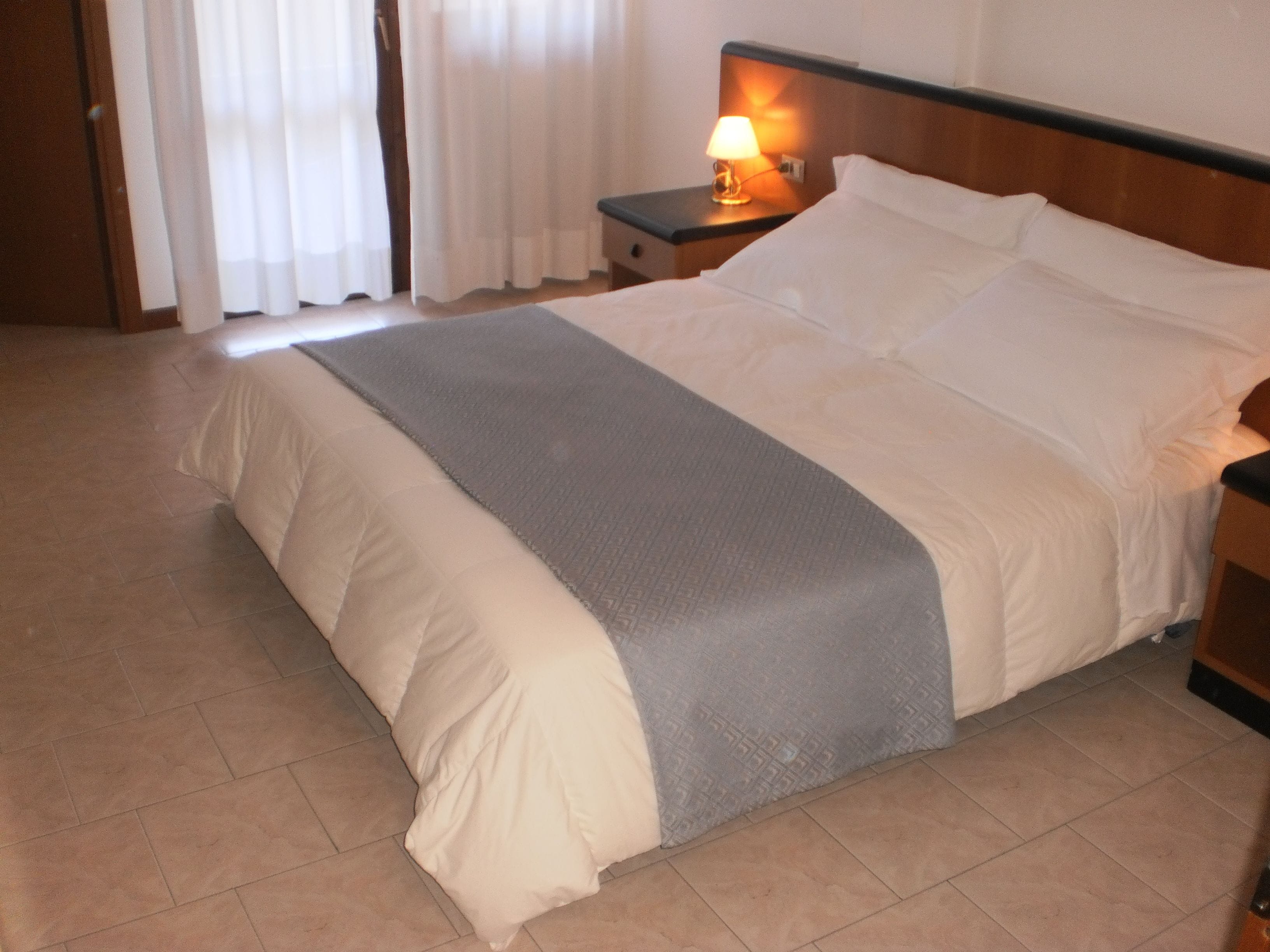 family apartment, kitchen | 1 bedroom, egyptian cotton sheets, down duvets, desk
