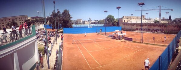 Tennis court