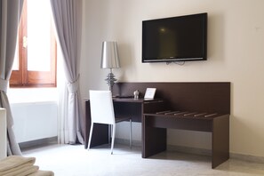 Apartament, 2 dormitoris, cuina bàsica | Llençols de cotó egipci, roba de llit d'alta qualitat i cobrellits 