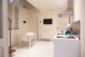 Apartment, 2 Bedrooms, Kitchenette