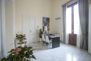 Reception - Apollo Suites (Lecce)