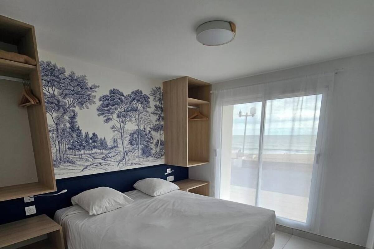 Panoramic Penthouse