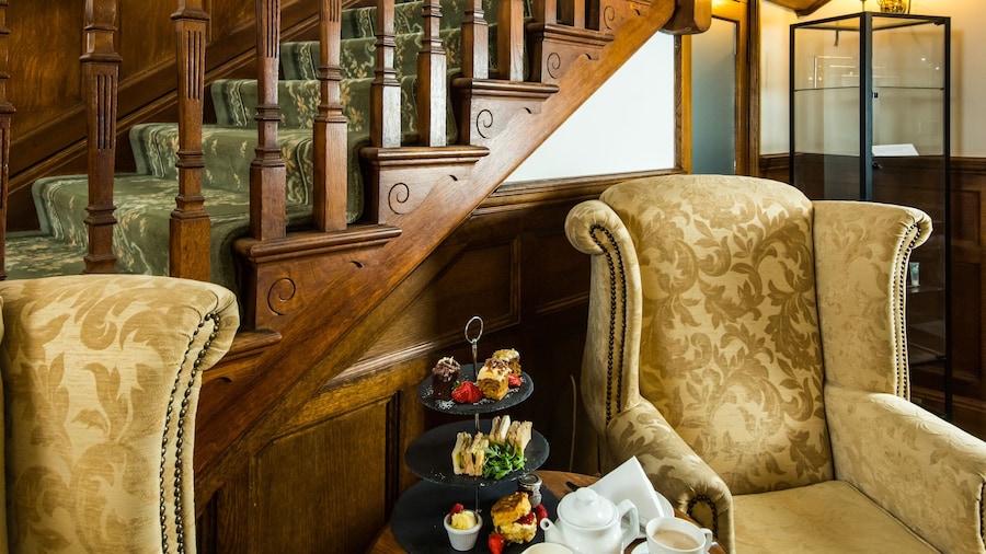 The Cliffden Hotel