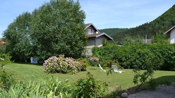 Garden - Lac'Hotel (Montreal-la-Cluse)