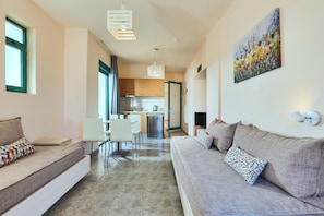 1 bedroom, premium bedding, in-room safe, desk - Bella Vista Hotel by Checkin (Hersonissos)