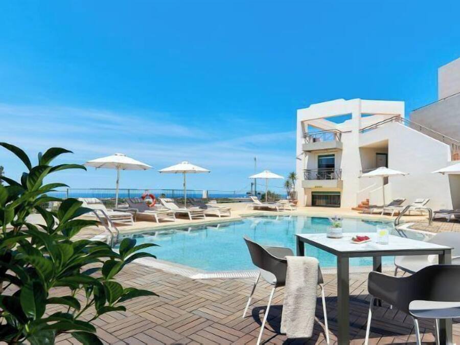 Seasonal outdoor pool, pool umbrellas, pool loungers