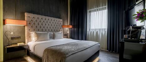 Classic Double Room | Premium bedding, minibar, in-room safe, soundproofing