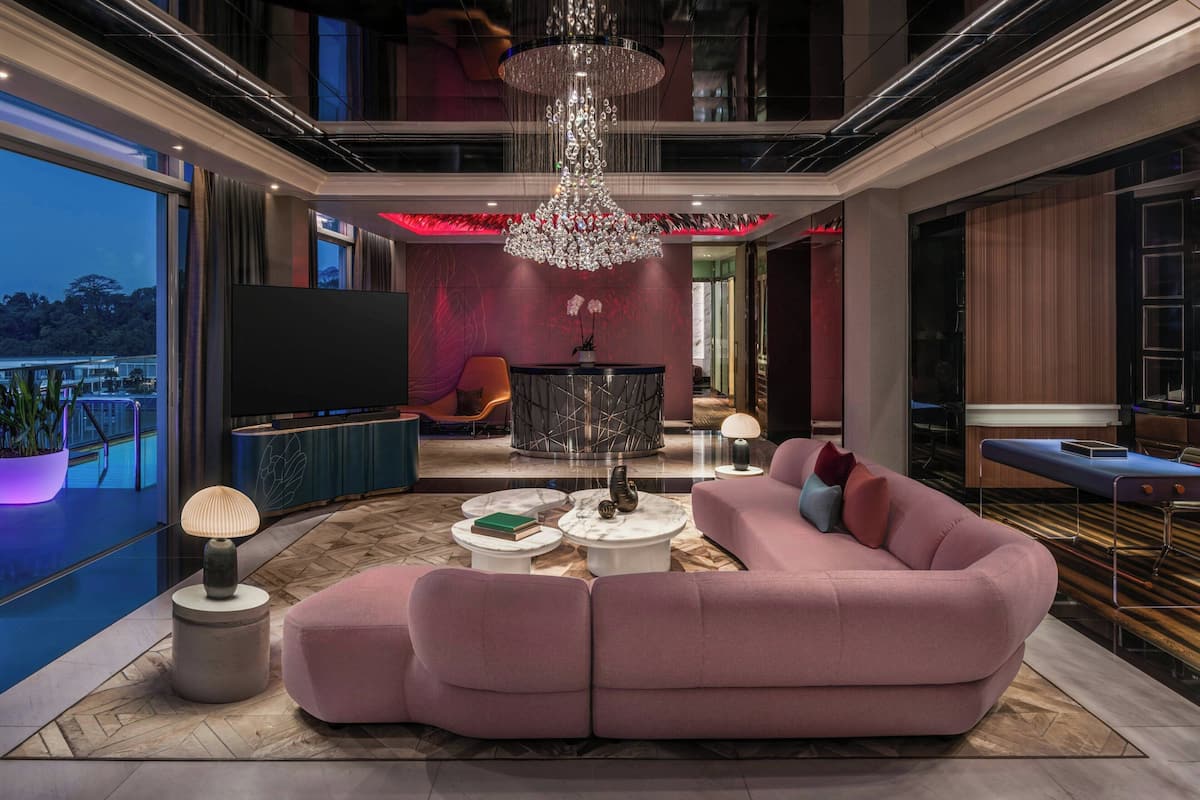 Presidential Suite, 1 Bedroom | Living room