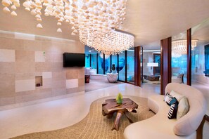 Couples treatment room(s), sauna, hot tub, steam room, body treatments - W Singapore - Sentosa Cove (Newly Renovated) (Singapore)