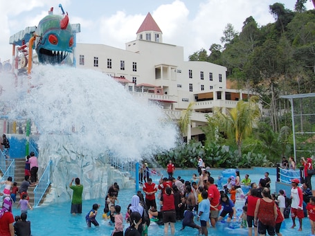 Water park. Arabian Bay Resort - Bukit Gambang Resort City