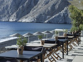 Lunch and dinner served, beach views 