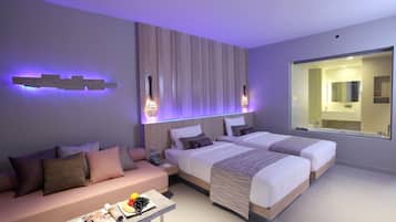 Ropa de cama de alta calidad y minibar