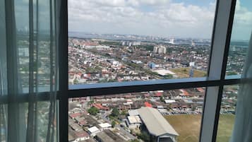 Premier Room, 1 King Bed (B    ) | View from room