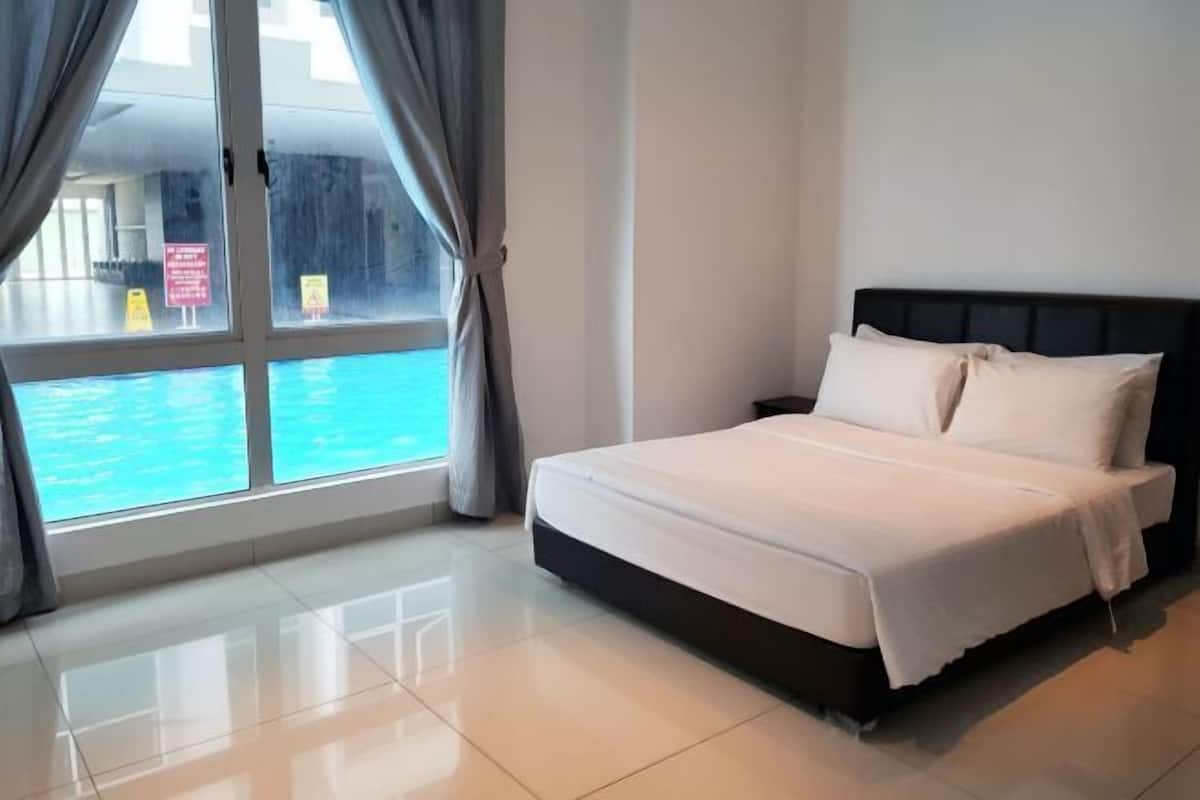 In-room safe, cribs/infant beds, free WiFi, wheelchair access