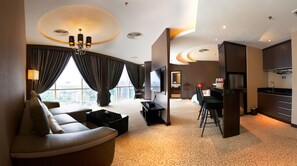 Honeymoon Room | In-room safe, free WiFi, wheelchair access - KSL Hotel & Resort (Johor Bahru)