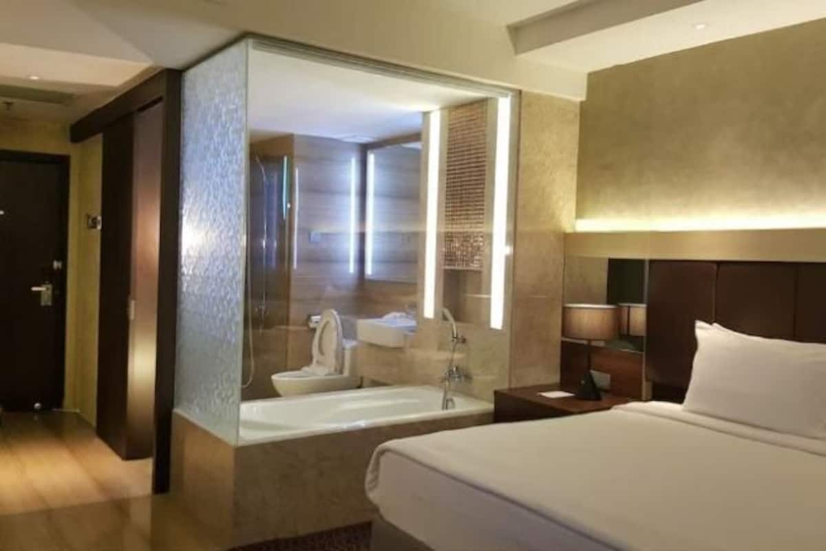 In-room safe, cots/infant beds, free WiFi, wheelchair access