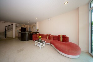 Unclassified image, 4 of 51, button - Aonang Regent (Krabi)