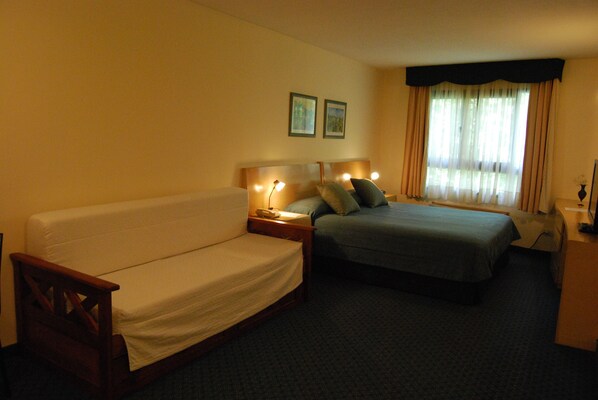 Room - Marti Apart Hotel (Montevideo)