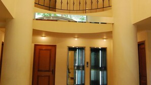Unclassified image, 4 of 12, button - Marti Apart Hotel (Montevideo)