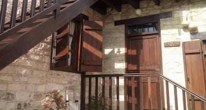 Romios Holiday Apartments