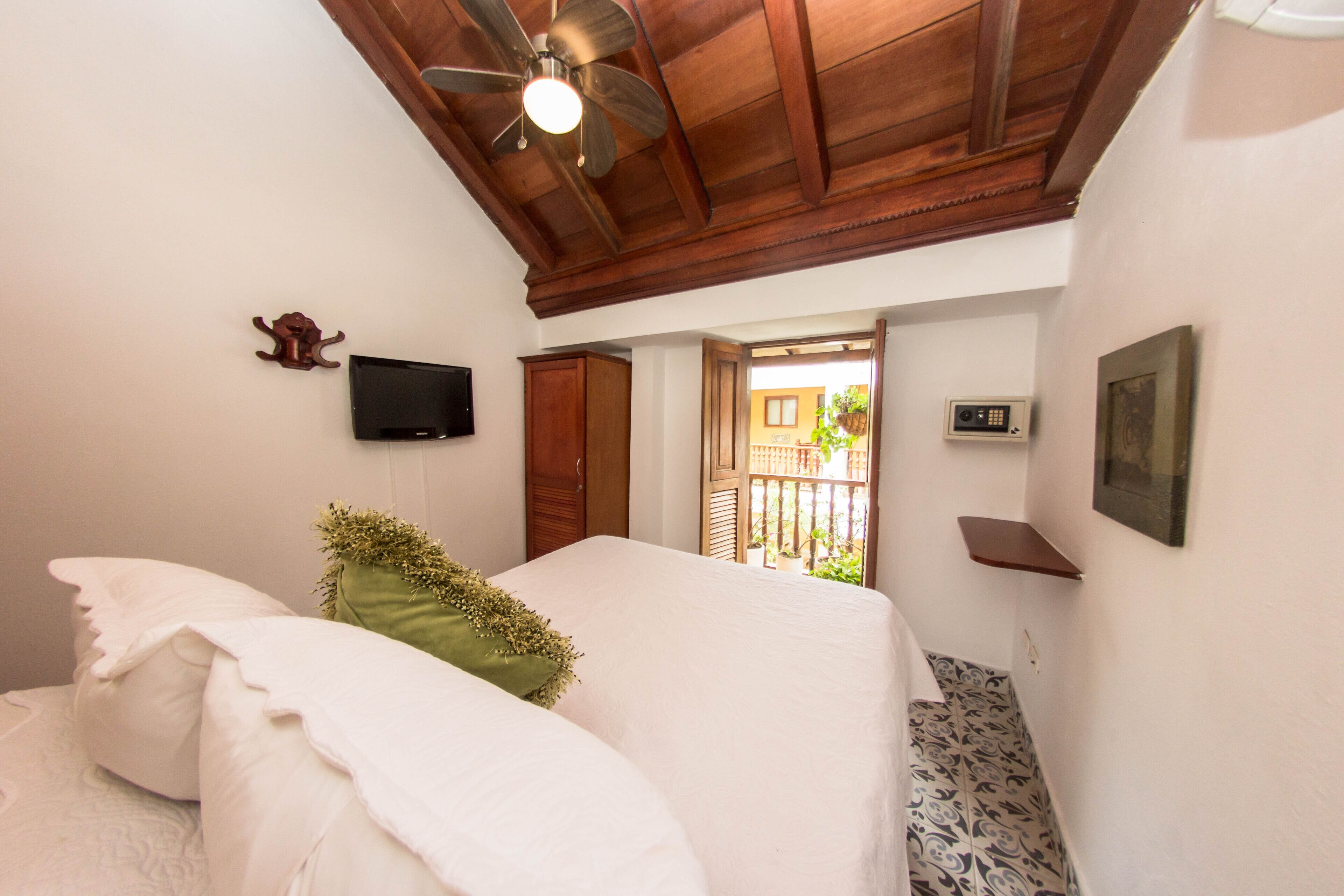 패밀리 아파트 | 1 개의 침실, 고급 침구, 메모리폼 침대, 객실 내 금고