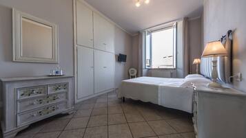 Doppel- oder Zweibettzimmer, eigenes Bad | Ausblick vom Zimmer