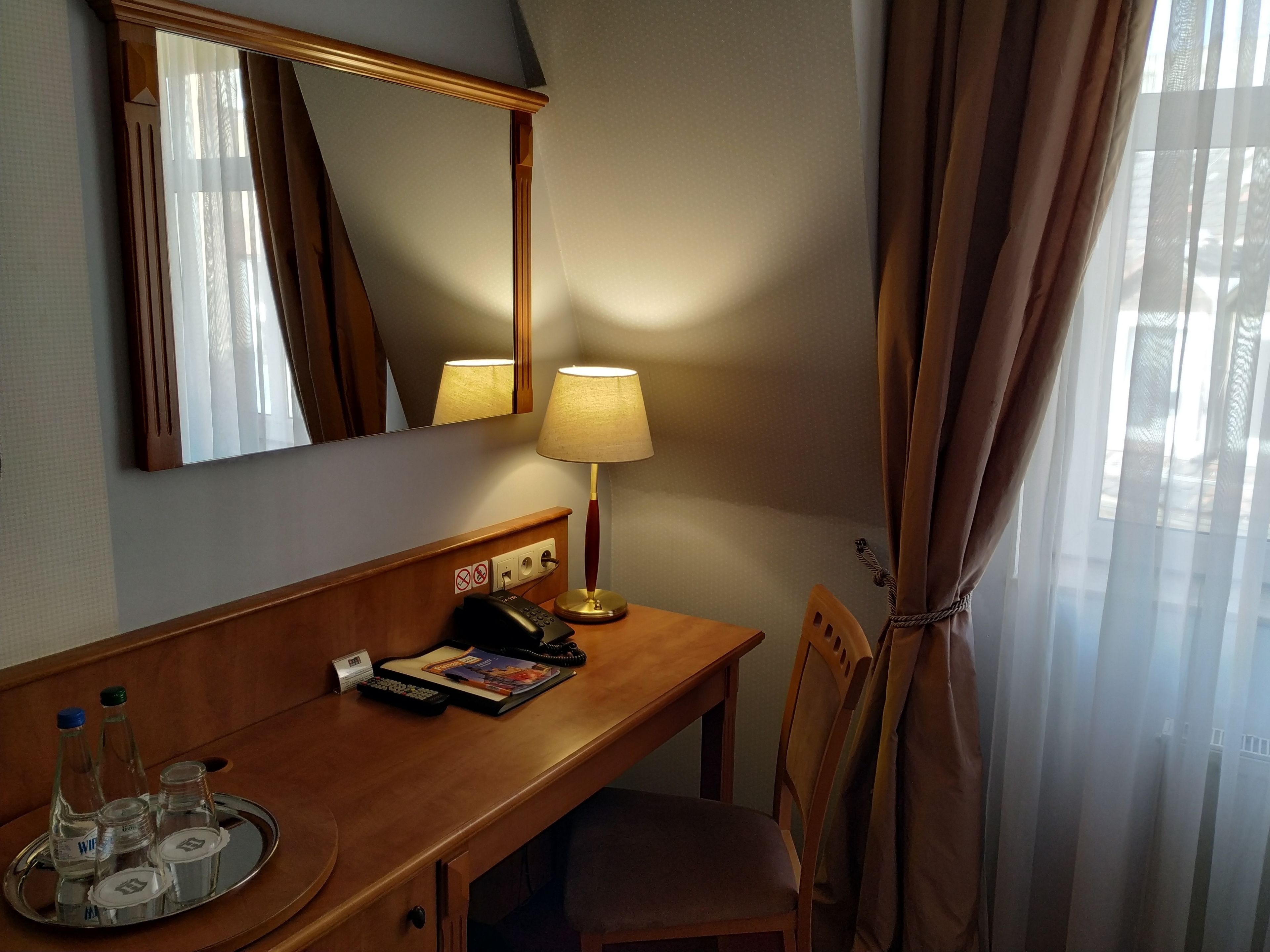 superior single room | view from room