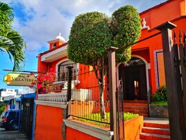 Entrada de la propiedad