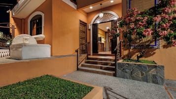 Bagian depan properti