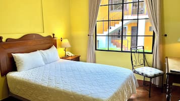 Kamar Single Standar | Meja kerja, tempat tidur lipat/tambahan, Wi-Fi gratis, dan seprai linen