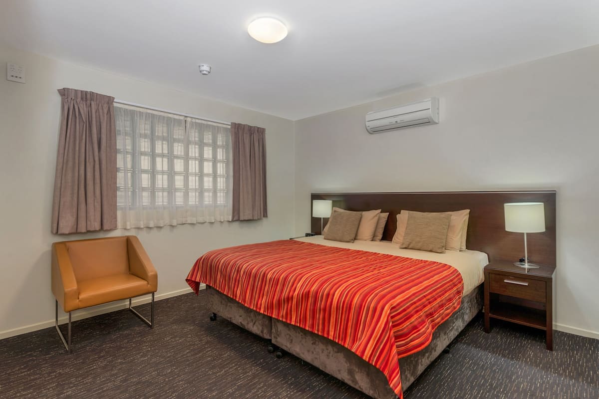 Standard One Bedroom Apartment - Harbour View
