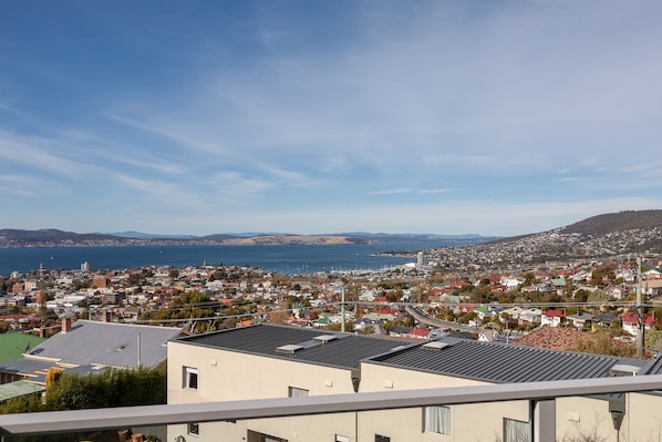 Apartamento estándar, 1 habitación, vistas al puerto | Vistas desde la habitación