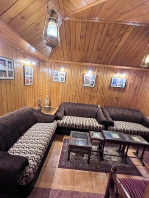 Televisión LCD 32 pulgadas con canales de televisión por cable