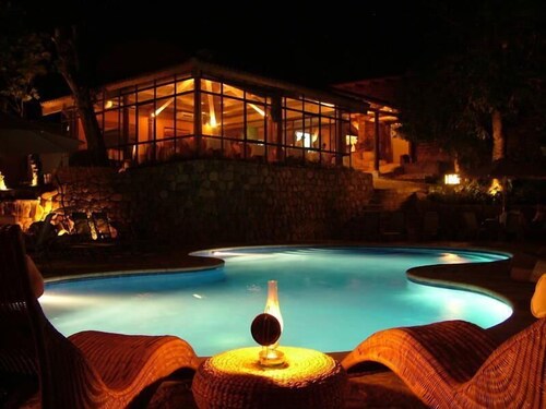 Los Almendros De San Lorenzo