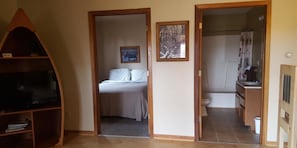 Bathroom - Hilltop Cabins and Motel (Grand Marais)