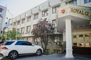 Property entrance -  Olympic Hotel (Kyiv)