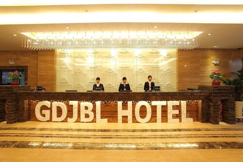 Guangdong Jin Bao Lai Hotel