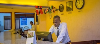 Holiday Express Hotel